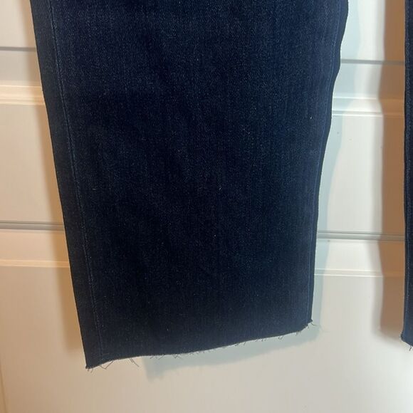 BNWT - WEWOREWHAT LOW RISE DAD JEANS INDIGO BLUE - 31 - Picture 3 of 9